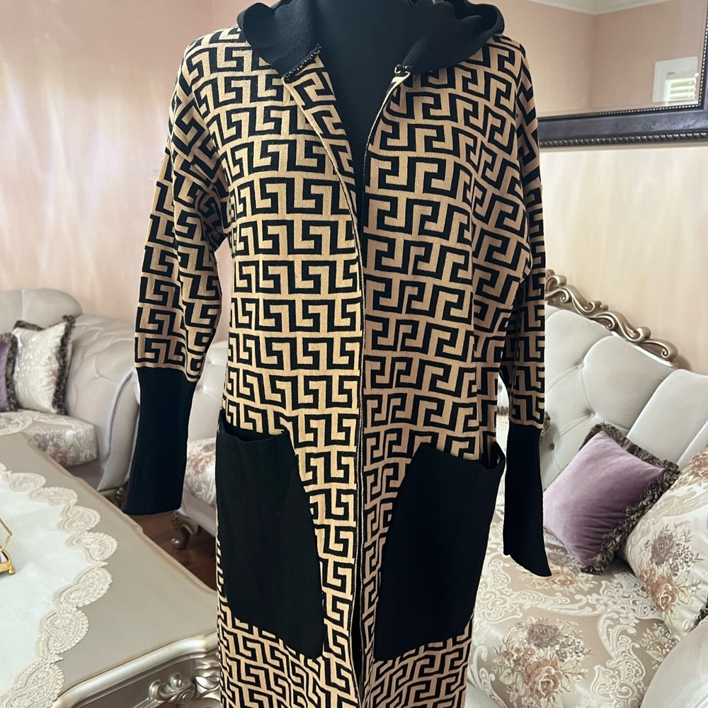 Geometric Patterned Black and Tan Women's Coat